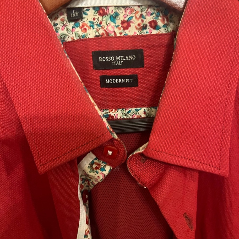 Beautiful Italian, dress shirt, maroon, in color. XL in size, but slim fit🇮🇹 - Picture 4 of 6